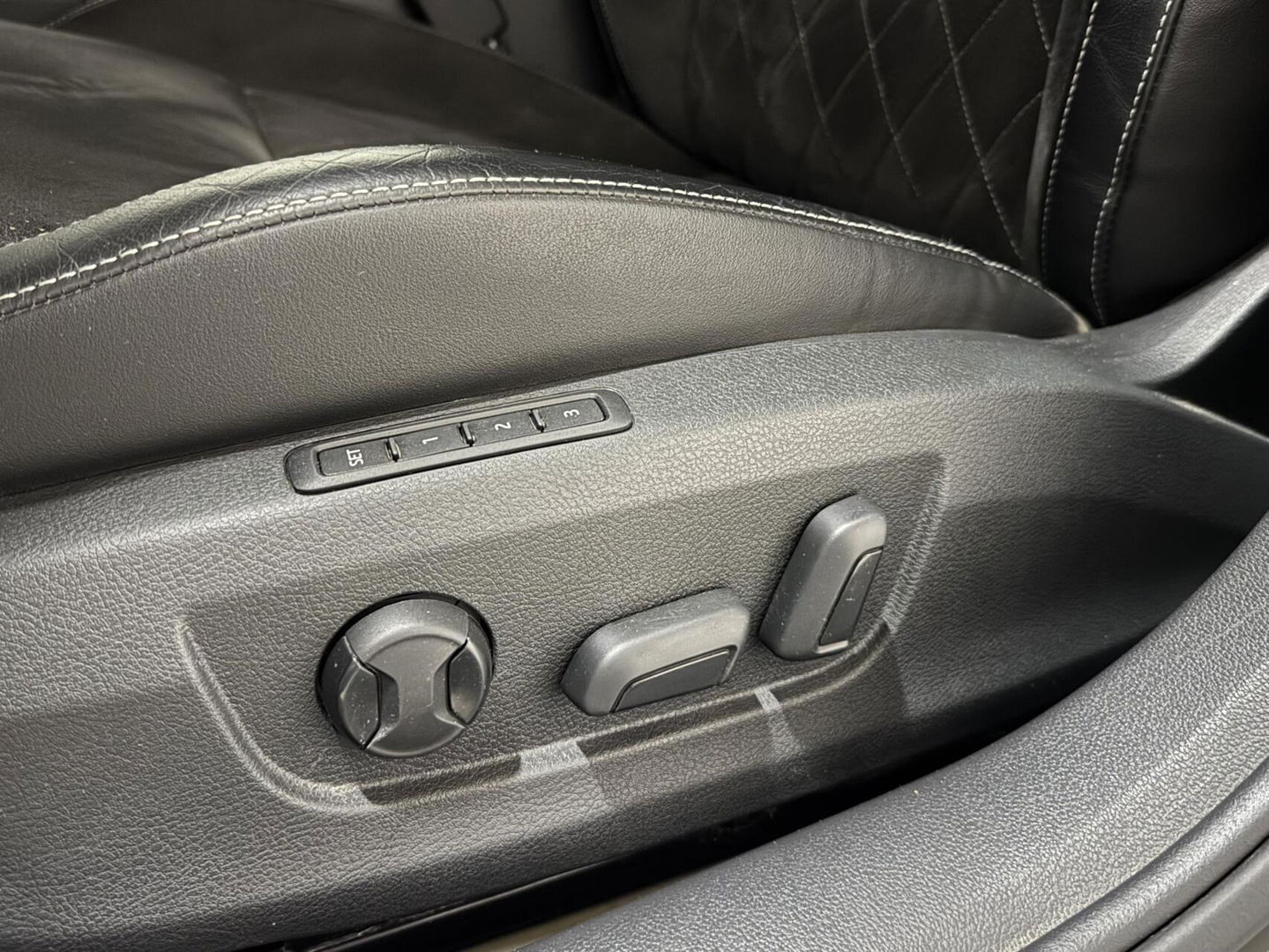 Škoda Superb Combi 1.4 TSI iV Sportline Pano Canton Camera Trekh.