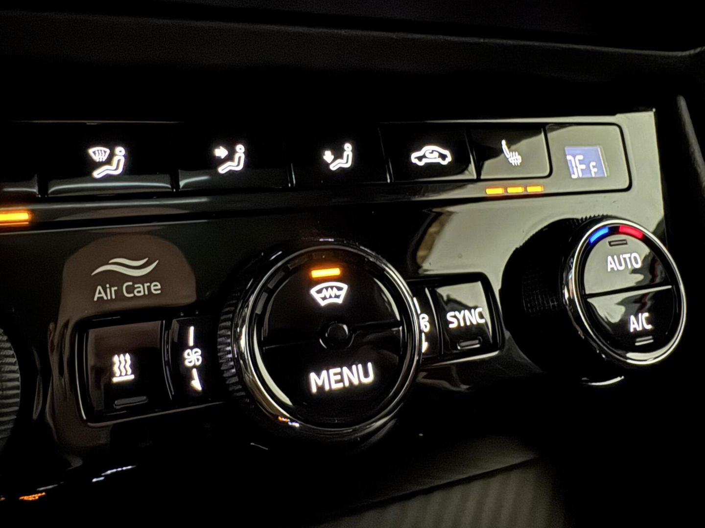 Škoda Superb Combi 1.4 TSI iV Sportline Pano Canton Camera Trekh.