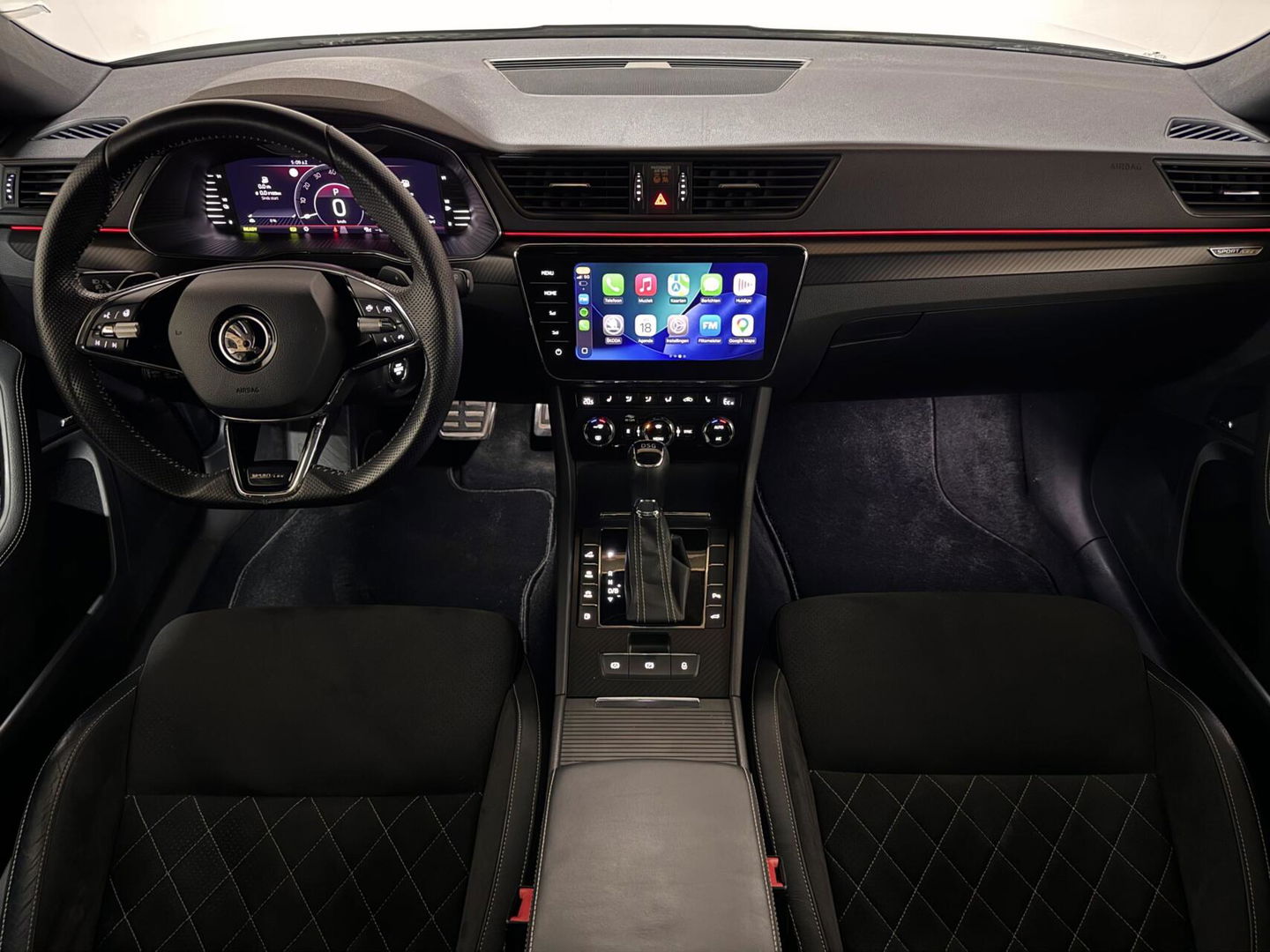 Škoda Superb Combi 1.4 TSI iV Sportline Pano Canton Camera Trekh.