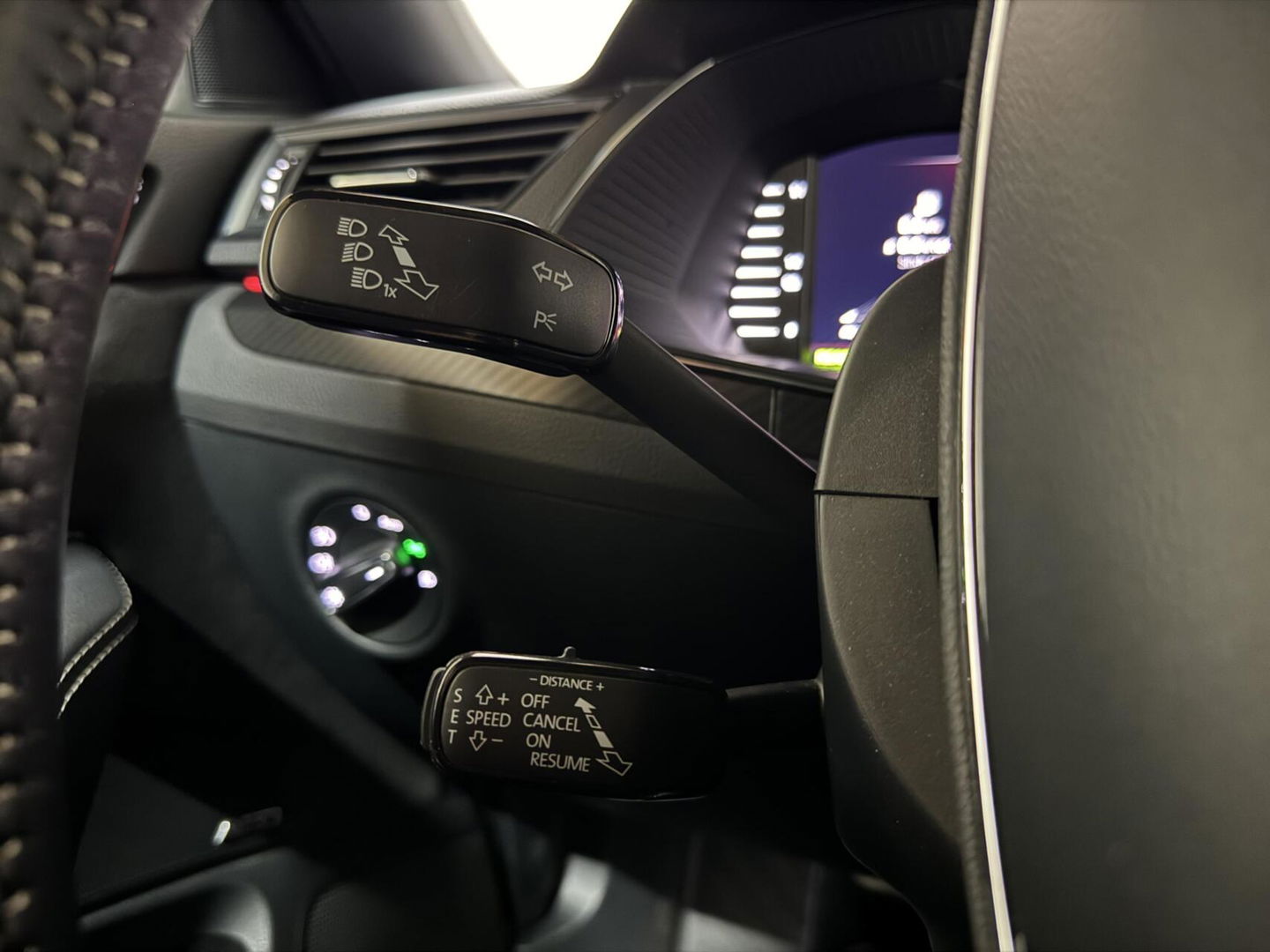 Škoda Superb Combi 1.4 TSI iV Sportline Pano Canton Camera Trekh.