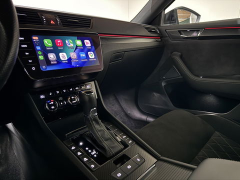 Škoda Superb Combi 1.4 TSI iV Sportline Pano Canton Camera Trekh.