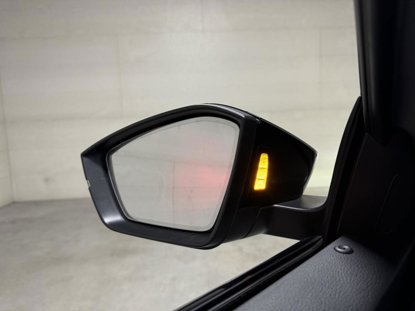 Škoda Superb Combi 1.4 TSI iV Sportline Pano Canton Camera Trekh.