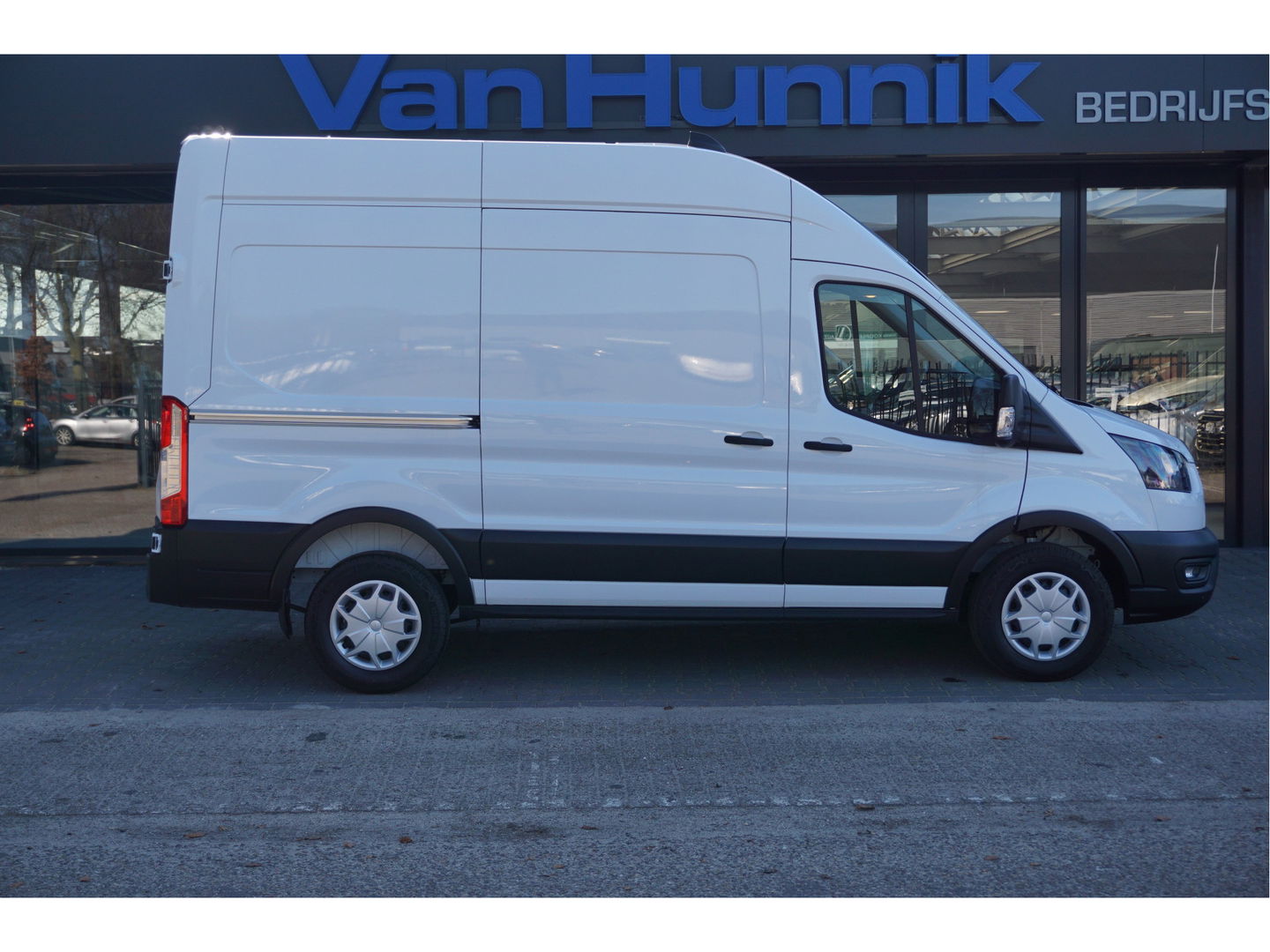 Ford Transit 310M 130PK Trend L2H3 BPM VRIJ!! Airco, Cruise, Camera!! NR. J344*