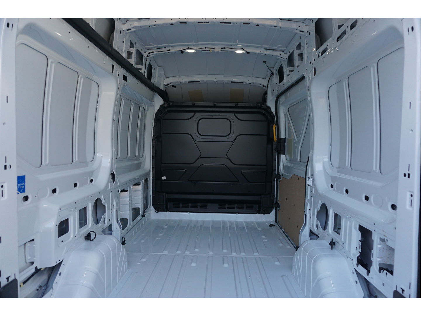 Ford Transit 310M 130PK Trend L2H3 BPM VRIJ!! Airco, Cruise, Camera!! NR. J344*