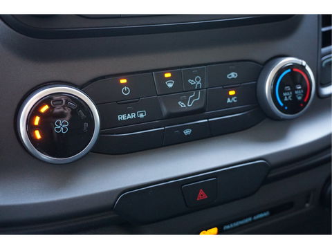 Ford Transit 330M 105PK Trend L2H2 BPM VRIJ!! Airco, Cruise, Camera!! NR. J340*