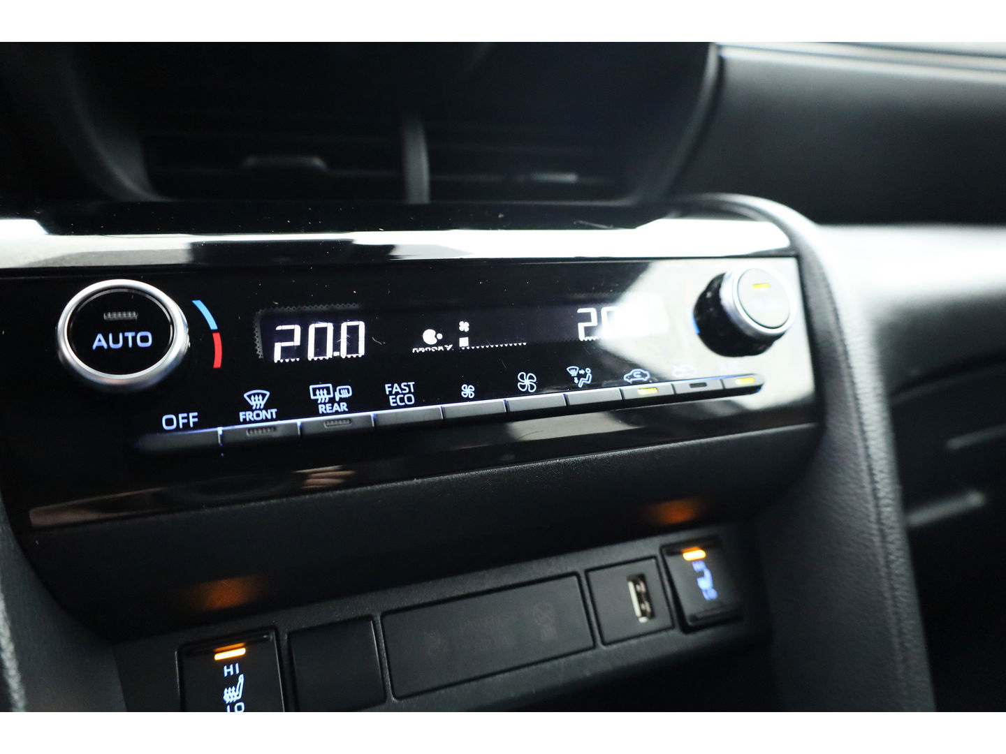 Toyota Yaris Cross 1.5 Hybrid GR Sport | Adapt. Cruise | HUD | JBL Audio | Camera | Keyless | Stoel- Stuurverw | Apple CarPlay