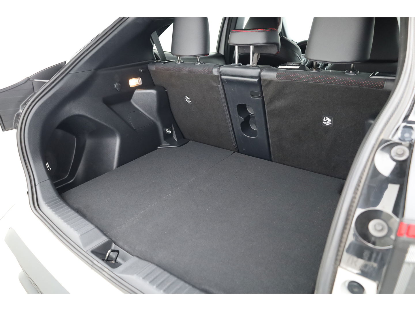 Toyota Yaris Cross 1.5 Hybrid GR Sport | Adapt. Cruise | HUD | JBL Audio | Camera | Keyless | Stoel- Stuurverw | Apple CarPlay