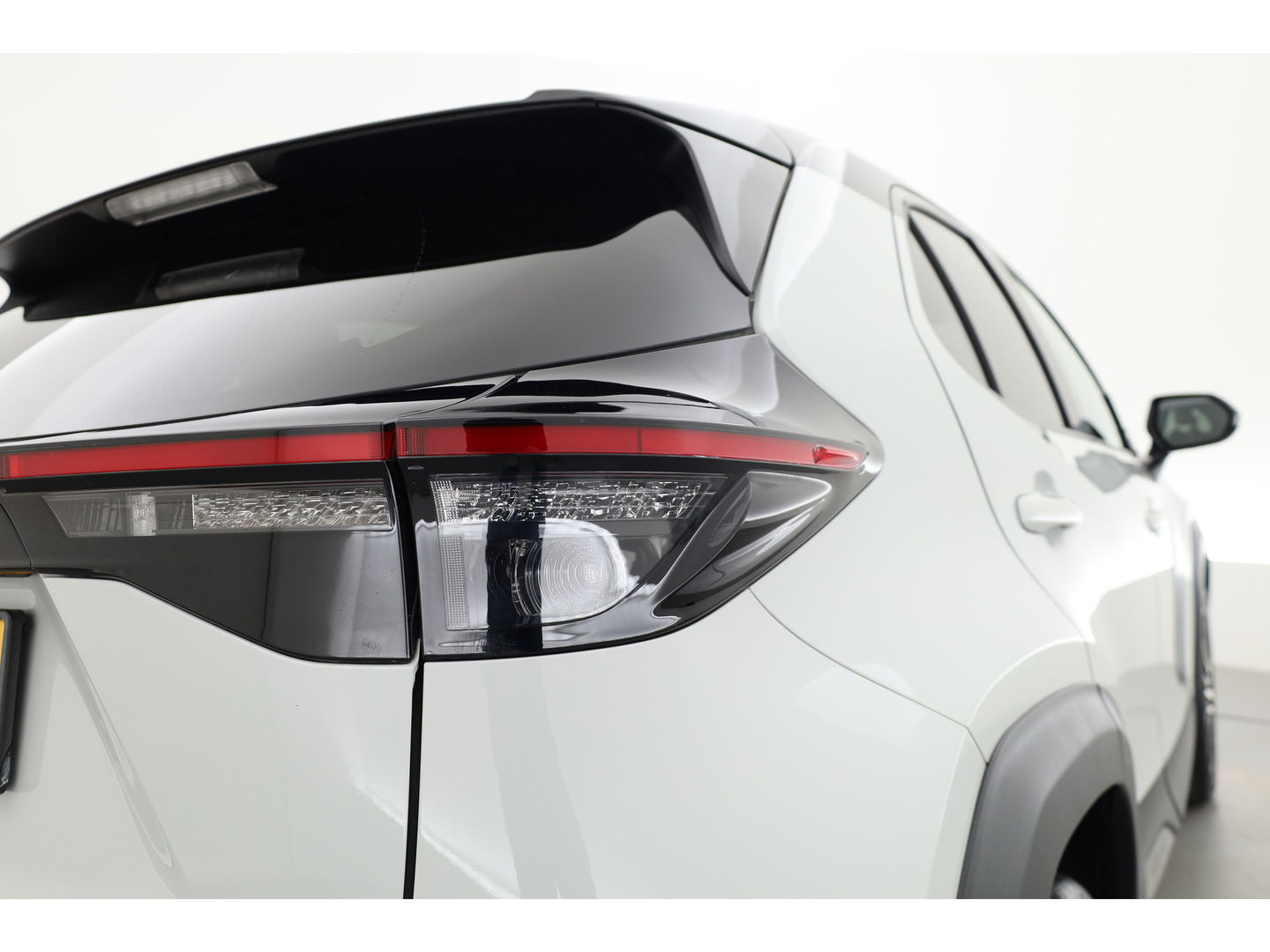 Toyota Yaris Cross 1.5 Hybrid GR Sport | Adapt. Cruise | HUD | JBL Audio | Camera | Keyless | Stoel- Stuurverw | Apple CarPlay