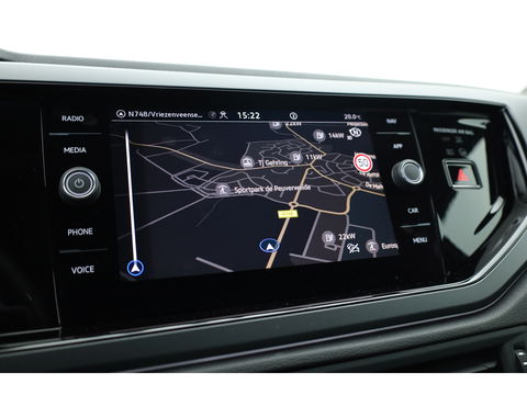 Volkswagen Polo 1.0 TSI R-Line | IQ Light | Dig. Cockpit | Adapt. Cruise | Camera | Stoelverw. | Apple CarPlay | 16''