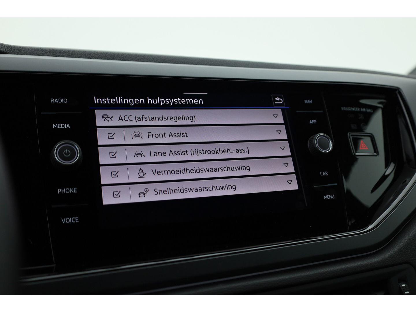 Volkswagen Polo 1.0 TSI R-Line | IQ Light | Dig. Cockpit | Adapt. Cruise | Camera | Stoelverw. | Apple CarPlay | 16''