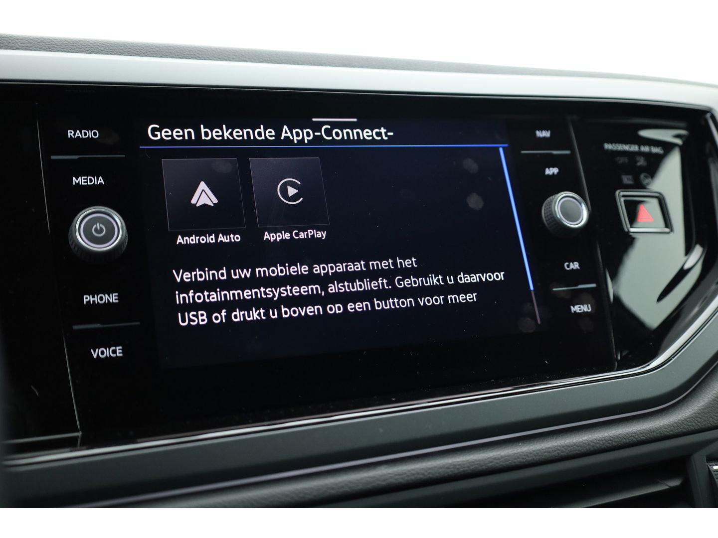 Volkswagen Polo 1.0 TSI R-Line | IQ Light | Dig. Cockpit | Adapt. Cruise | Camera | Stoelverw. | Apple CarPlay | 16''