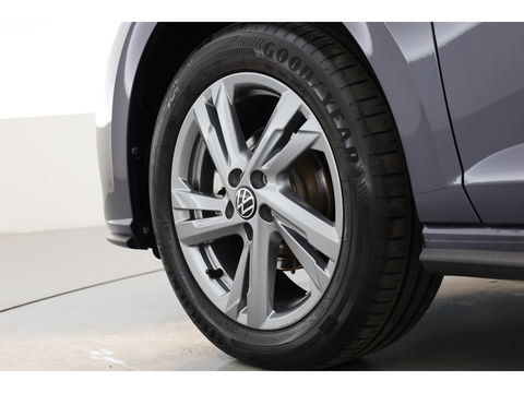 Volkswagen Polo 1.0 TSI R-Line | IQ Light | Dig. Cockpit | Adapt. Cruise | Camera | Stoelverw. | Apple CarPlay | 16''