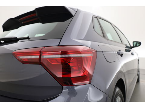 Volkswagen Polo 1.0 TSI R-Line | IQ Light | Dig. Cockpit | Adapt. Cruise | Camera | Stoelverw. | Apple CarPlay | 16''