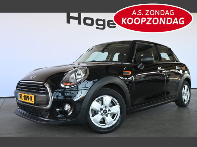 MINI One - Mini 1.5 Business Airco Cruise control Navigatie Licht metaal Inruil mogelijk