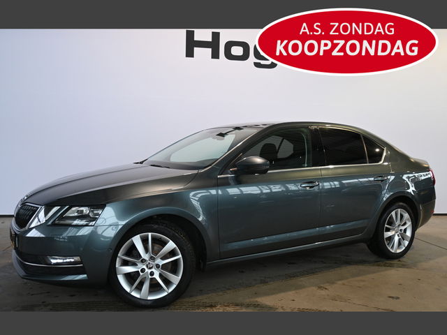 Škoda Octavia - 1.0 TSI Greentech Style Business Automaat Navigatie Carplay Stoelverwarming Inruil Mogelijk!