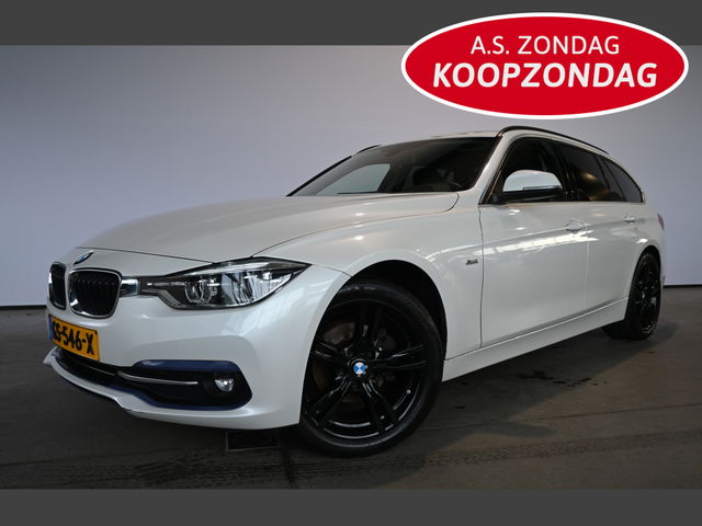 BMW 3 Serie - Touring 318i Luxury Clima Navigatie LED Panoramadak 18'Inch Goed Onderhouden! Inruil Mogelijk!