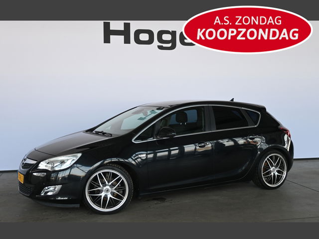 Opel Astra - 1.4 Turbo Cosmo Airco Navigatie Lichtmetaal Rijklaarprijs Inruil Mogelijk!