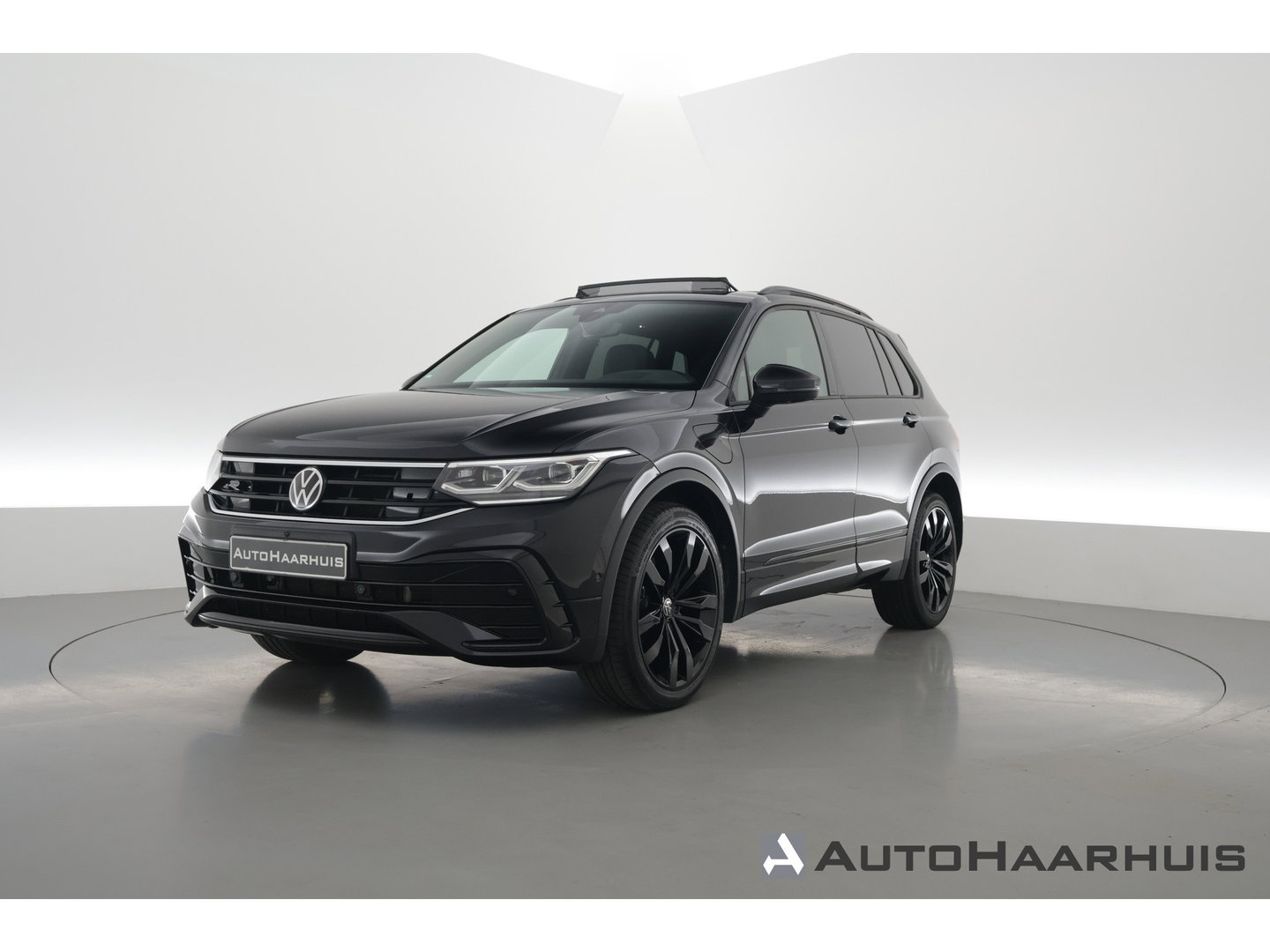 Volkswagen Tiguan 1.4 TSI eHybrid R-Line Business | SOH 95.1% | Pano | Adapt. Cruise | IQ Light | 360cam | HUD | Stoel- Stoelverw. | Memory
