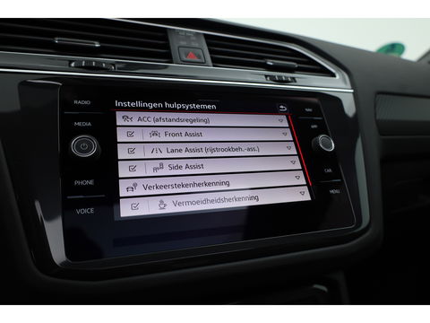 Volkswagen Tiguan 1.4 TSI eHybrid R-Line Business | SOH 95.1% | Pano | Adapt. Cruise | IQ Light | 360cam | HUD | Stoel- Stoelverw. | Memory