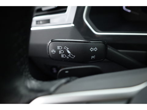 Volkswagen Tiguan 1.4 TSI eHybrid | HUD | IQ Light | Keyless | Stoel- Stuurverw. | Adapt. Cruise | 360cam | Apple CarPlay