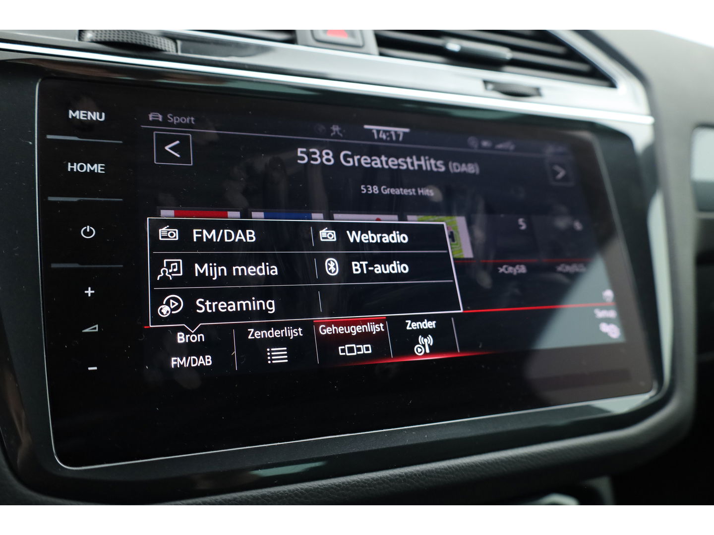 Volkswagen Tiguan 1.4 TSI eHybrid | HUD | IQ Light | Keyless | Stoel- Stuurverw. | Adapt. Cruise | 360cam | Apple CarPlay