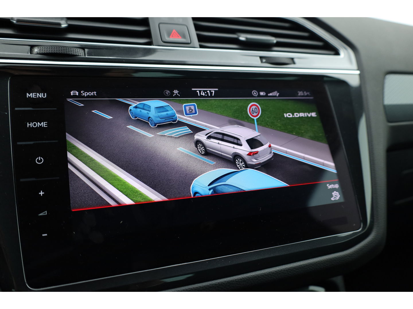 Volkswagen Tiguan 1.4 TSI eHybrid | HUD | IQ Light | Keyless | Stoel- Stuurverw. | Adapt. Cruise | 360cam | Apple CarPlay