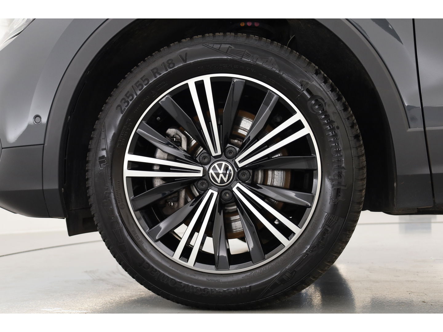 Volkswagen Tiguan 1.4 TSI eHybrid | HUD | IQ Light | Keyless | Stoel- Stuurverw. | Adapt. Cruise | 360cam | Apple CarPlay