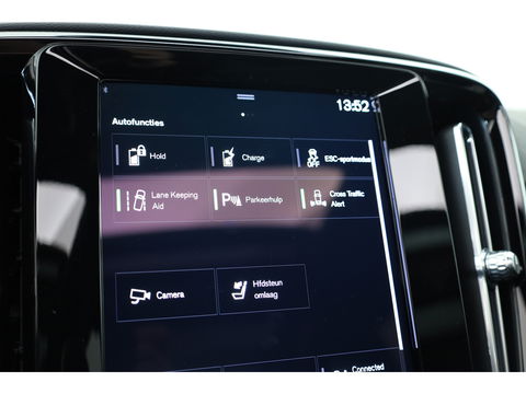 Volvo XC40 1.5 T5 Plug-in hybrid Ultimate Dark | SOH 91.1% | Pano | Harman Kardon | Adapt. Cruise | 360cam | Keyless | Stoel- Stuurverw