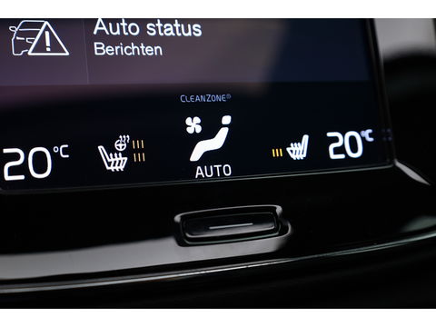 Volvo XC40 1.5 T5 Plug-in hybrid Ultimate Dark | SOH 91.1% | Pano | Harman Kardon | Adapt. Cruise | 360cam | Keyless | Stoel- Stuurverw