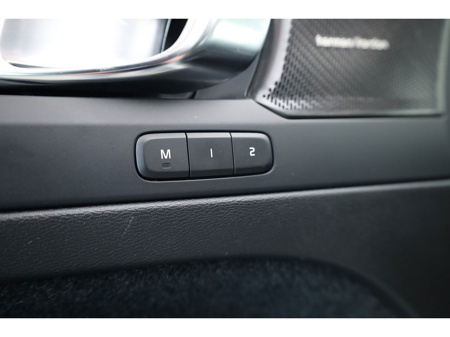 Volvo XC40 1.5 T5 Plug-in hybrid Ultimate Dark | SOH 91.1% | Pano | Harman Kardon | Adapt. Cruise | 360cam | Keyless | Stoel- Stuurverw