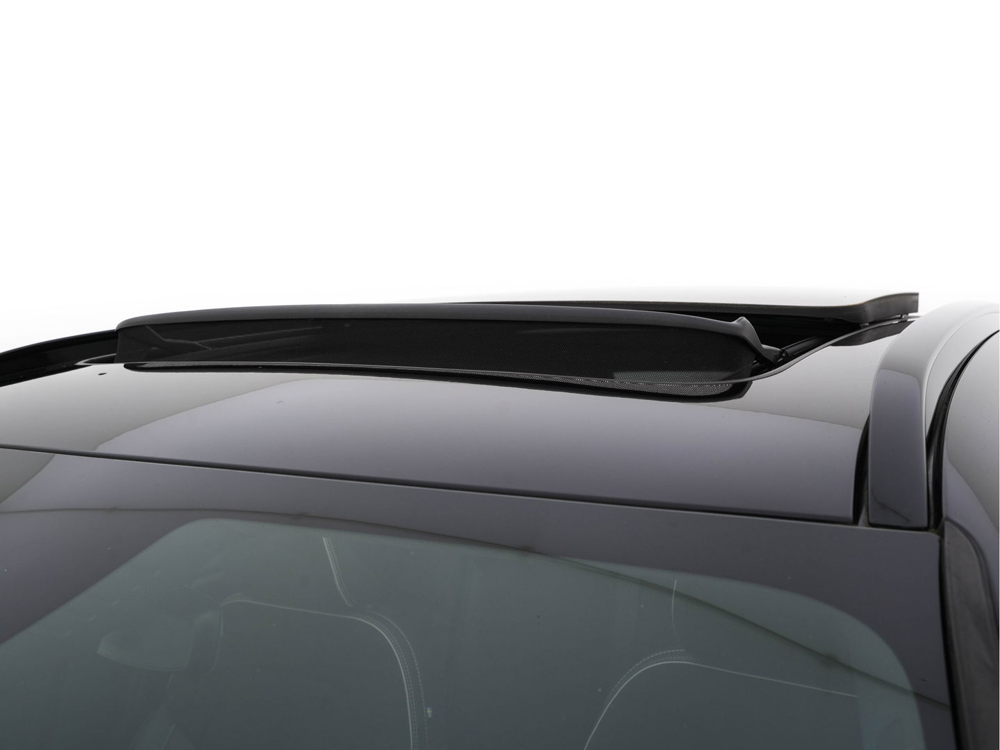 Volvo XC40 Recharge P8 AWD R-Design [ 3-Fase-11kW ] {SOH-90%} (INCL-BTW) Aut. *PANO | LEATHER-ALCANTARA | ADAPTIVE-CRUISE | DIGI-COCKPIT | FULL-LED | HARMAN/KARDON | TOPVIEW | NAVI-FULLMAP | ECC | PDC | KEYLESS | HEATED-SPORTSEATS | TOWBAR | 20''ALU*