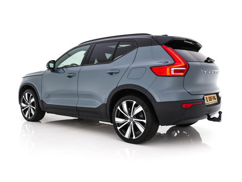 Volvo XC40 Recharge P8 AWD R-Design [ 3-Fase-11kW ] {SOH-90%} (INCL-BTW) Aut. *PANO | LEATHER-ALCANTARA | ADAPTIVE-CRUISE | DIGI-COCKPIT | FULL-LED | HARMAN/KARDON | TOPVIEW | NAVI-FULLMAP | ECC | PDC | KEYLESS | HEATED-SPORTSEATS | TOWBAR | 20''ALU*