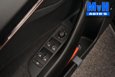 Škoda Kamiq 1.0 TSI Business Edition|VIRTUAL|STOELVERW|TREKH