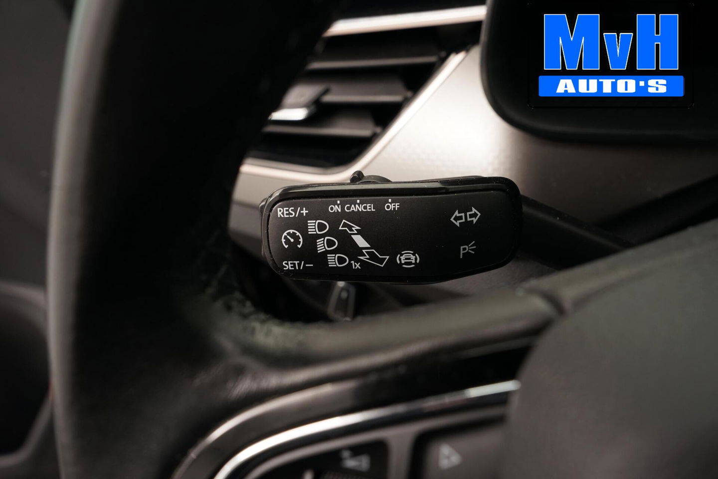 Škoda Kamiq 1.0 TSI Business Edition|VIRTUAL|STOELVERW|TREKH