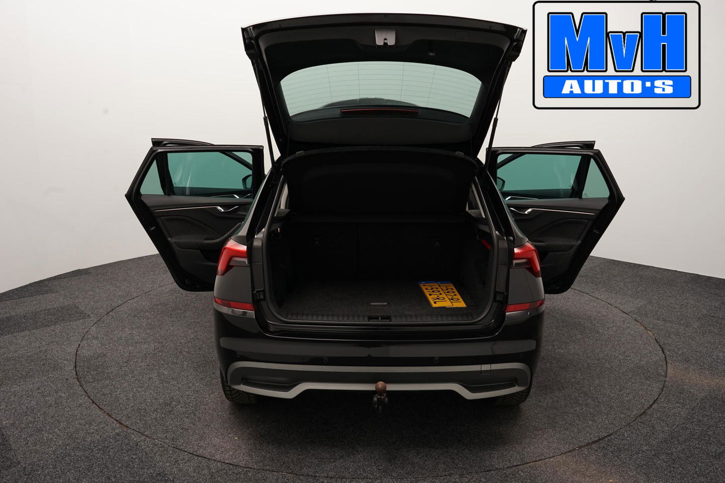 Škoda Kamiq 1.0 TSI Business Edition|VIRTUAL|STOELVERW|TREKH