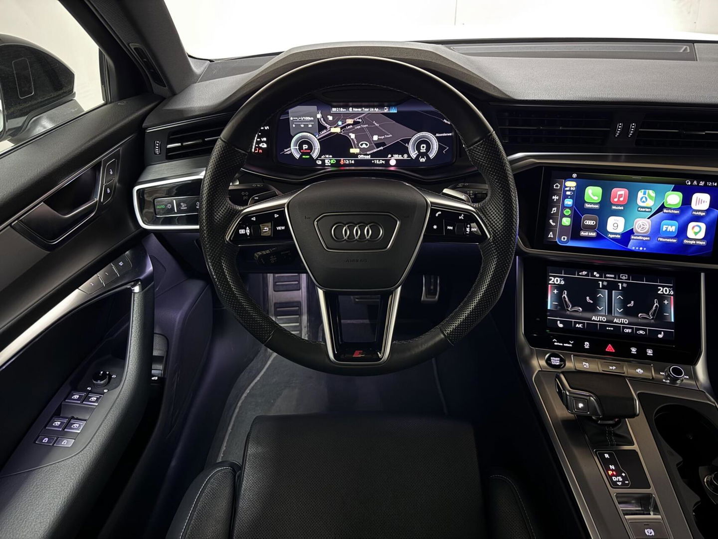 Audi A6 Avant 55 TFSIe Quattro Competition S-Line Pano Leer 360° Trekh.