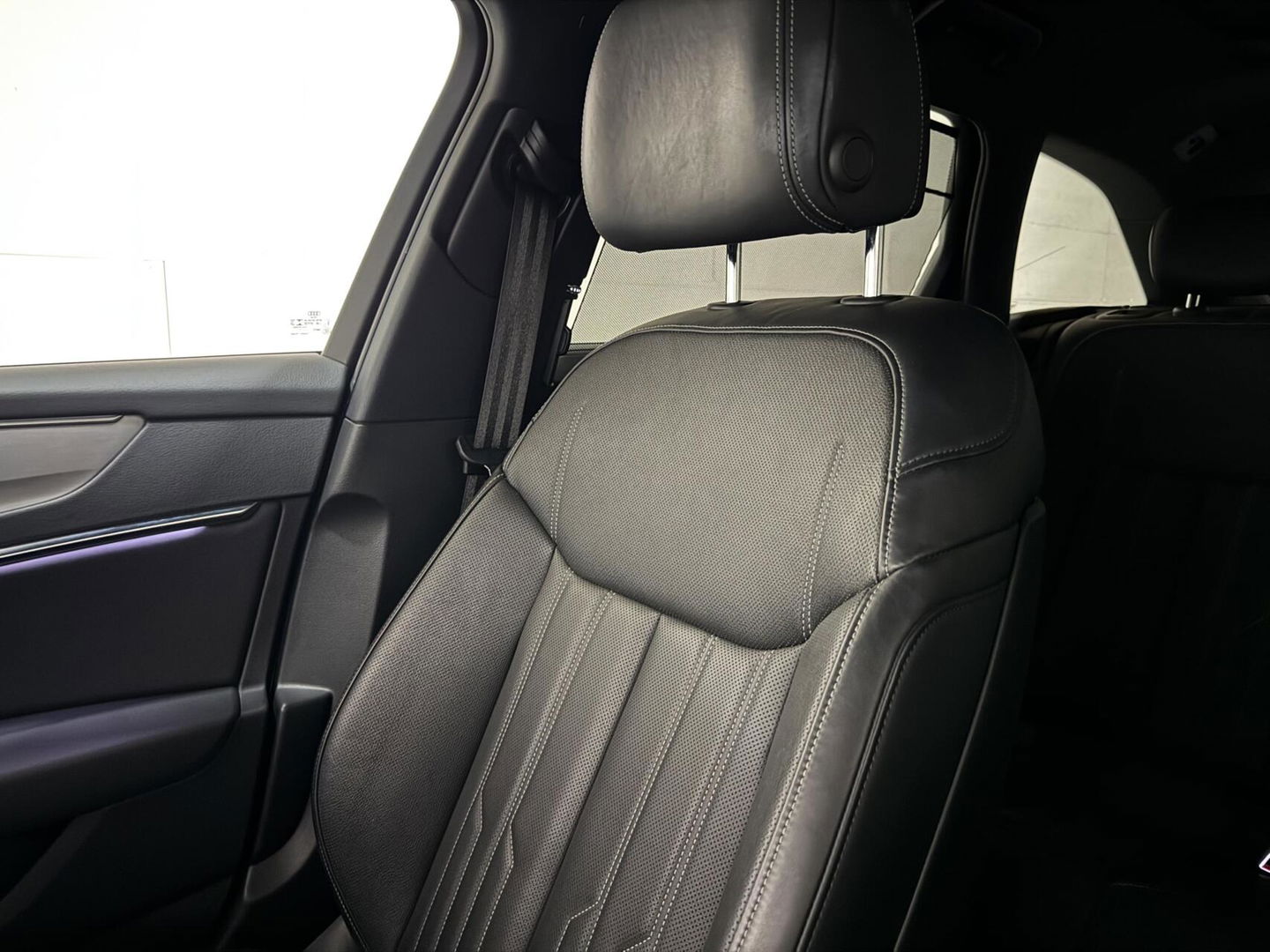 Audi A6 Avant 55 TFSIe Quattro Competition S-Line Pano Leer 360° Trekh.