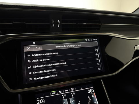 Audi A6 Avant 55 TFSIe Quattro Competition S-Line Pano Leer 360° Trekh.