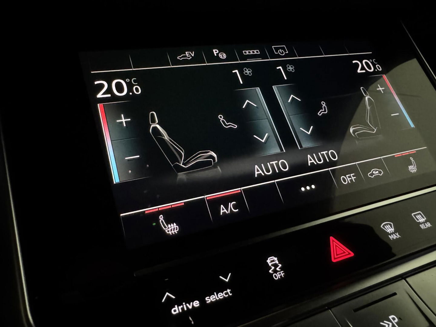 Audi A6 Avant 55 TFSIe Quattro Competition S-Line Pano Leer 360° Trekh.