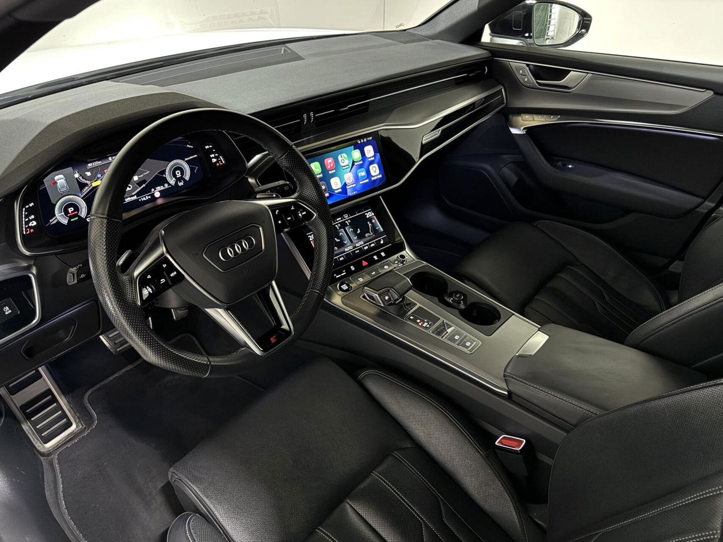 Audi A6 Avant 55 TFSIe Quattro Competition S-Line Pano Leer 360° Trekh.