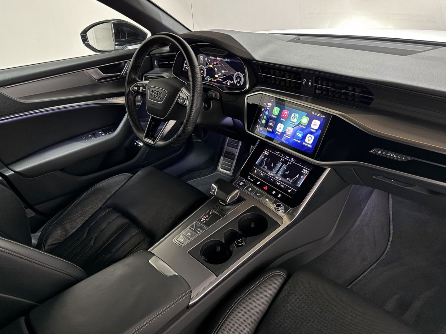 Audi A6 Avant 55 TFSIe Quattro Competition S-Line Pano Leer 360° Trekh.