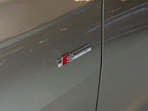 Audi A6 Avant 55 TFSIe 367 PK Quattro / Audi Exclusive / B&O / 2022 / Matrix