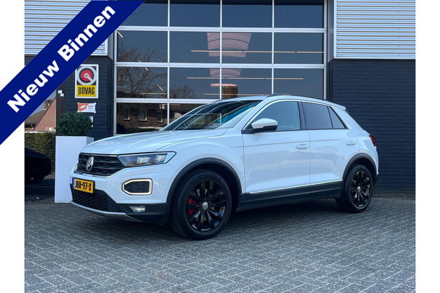 Volkswagen T-Roc - 1.5 TSI Sport, Automaat, CarPlay, Camera, Cruise, Navi, PDC