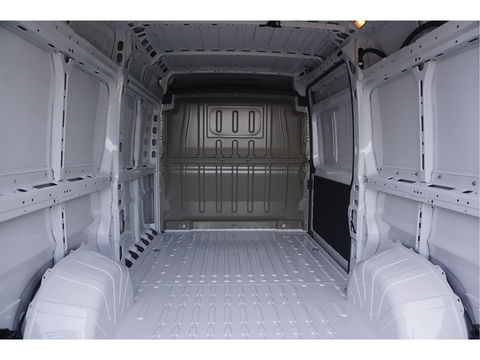 Citroën Jumper 35 2.2 140PK EAT8 Automaat L2H2 BPM VRIJ!! 10" Navi, Clima, Camera, ACC LED, 270º Deur!! NR. J201*