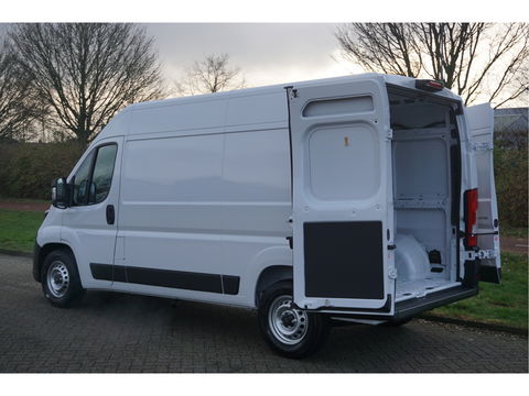 Citroën Jumper 35 2.2 140PK L2H2 BPM VRIJ!! 10" Navi, Clima, Camera, 270º Deur!! NR. J327*