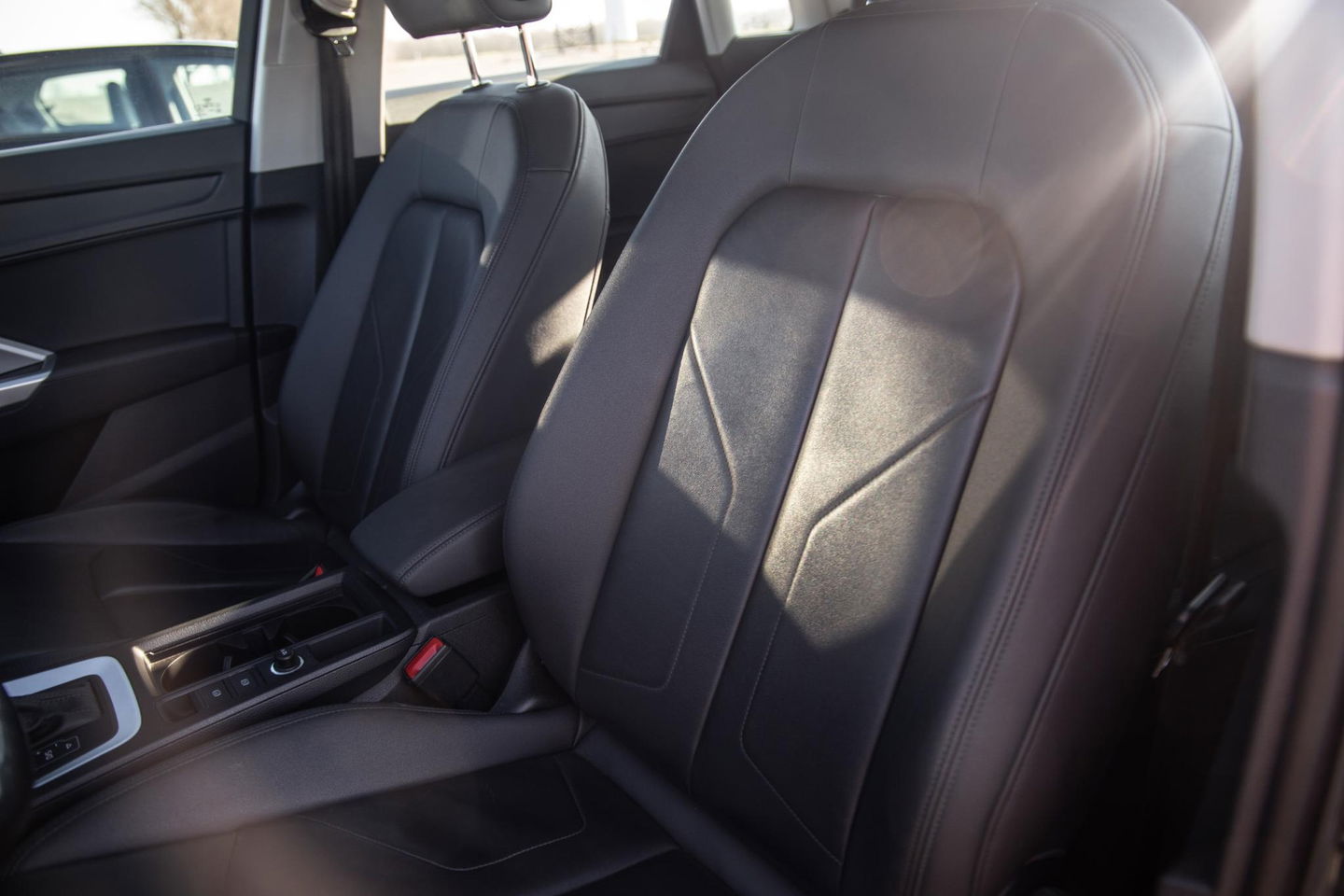 Audi Q3 45 TFSI e edition AUTOMAAT / PLUG IN HYBRID / STOELVERWARMING / LEER / VIRTUAL COCKPIT / CRUISE CONTROLE / DEALER ONDERHOUDEN