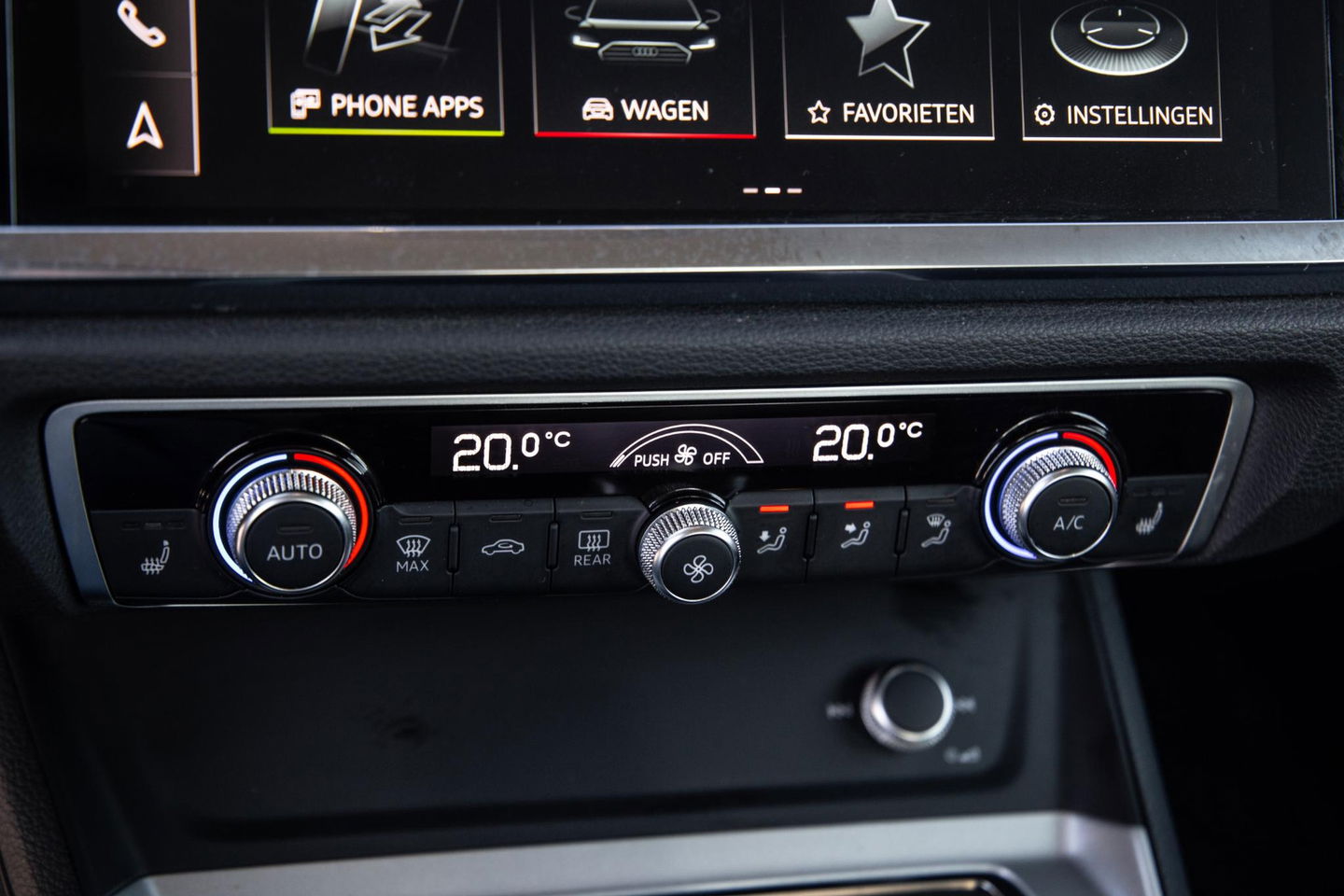 Audi Q3 45 TFSI e edition AUTOMAAT / PLUG IN HYBRID / STOELVERWARMING / LEER / VIRTUAL COCKPIT / CRUISE CONTROLE / DEALER ONDERHOUDEN