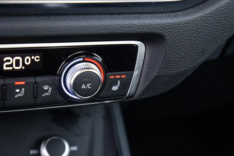 Audi Q3 45 TFSI e edition AUTOMAAT / PLUG IN HYBRID / STOELVERWARMING / LEER / VIRTUAL COCKPIT / CRUISE CONTROLE / DEALER ONDERHOUDEN