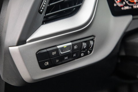 BMW 2 Serie Gran Coupé 218i Introduction Edition NAVI / CARPLAY / LED / AUTOMAAT / N.A.P