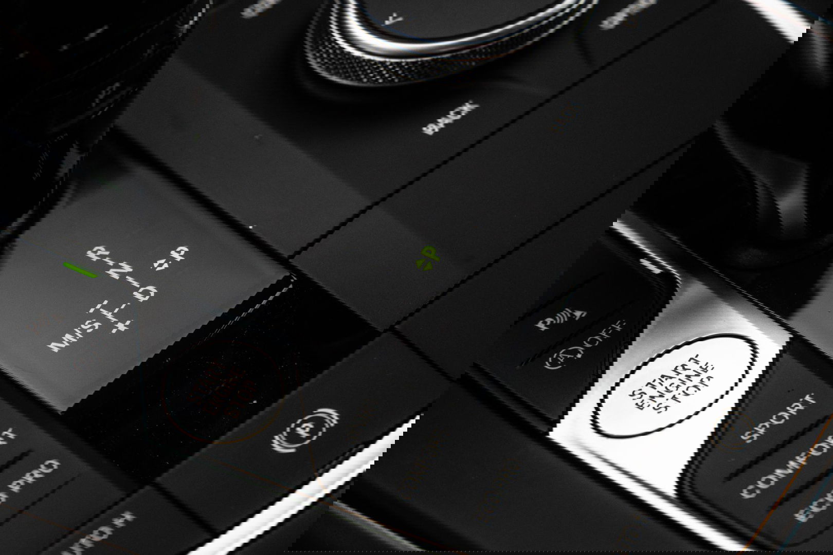 BMW 2 Serie Gran Coupé 218i Introduction Edition NAVI / CARPLAY / LED / AUTOMAAT / N.A.P